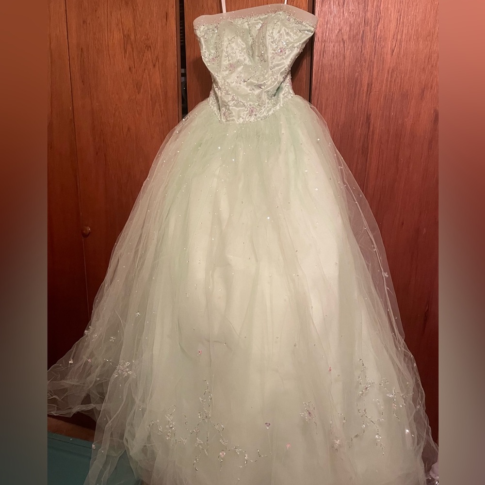 Mori Lee Prom Dress Size 6